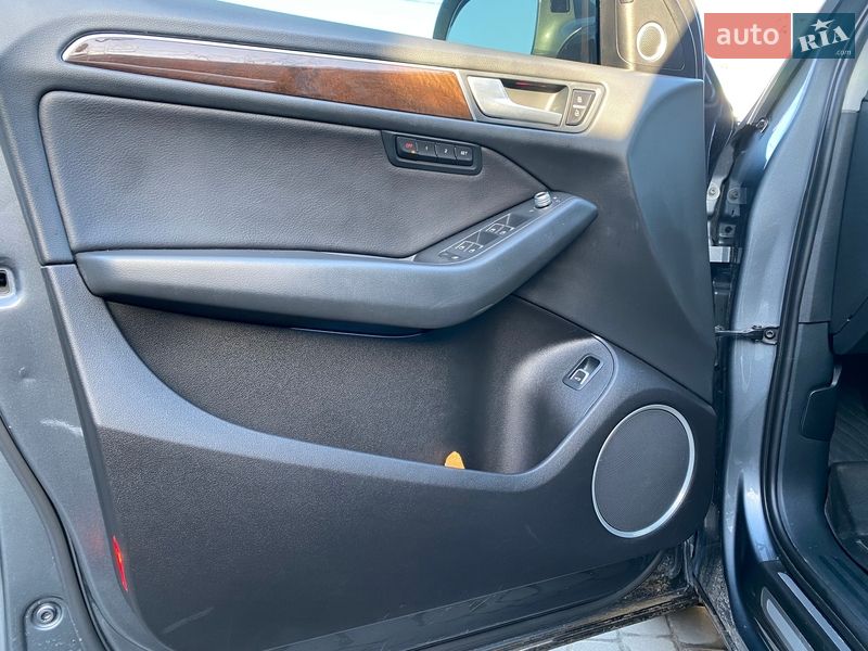 Позашляховик / Кросовер Audi Q5 2015 в Харкові