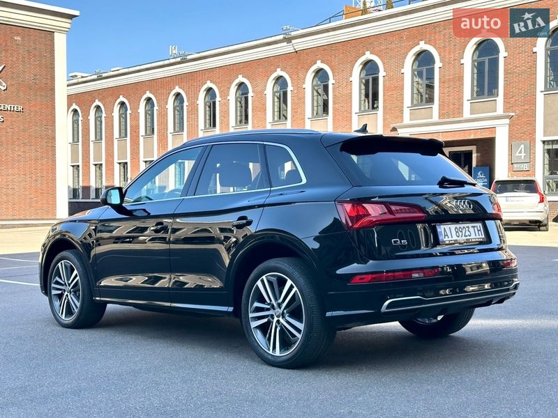 Позашляховик / Кросовер Audi Q5 2018 в Києві