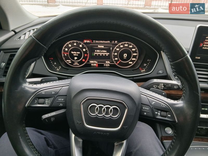 Позашляховик / Кросовер Audi Q5 2016 в Кам'янському