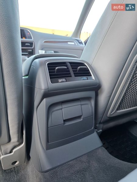 Внедорожник / Кроссовер Audi Q5 2015 в Киеве