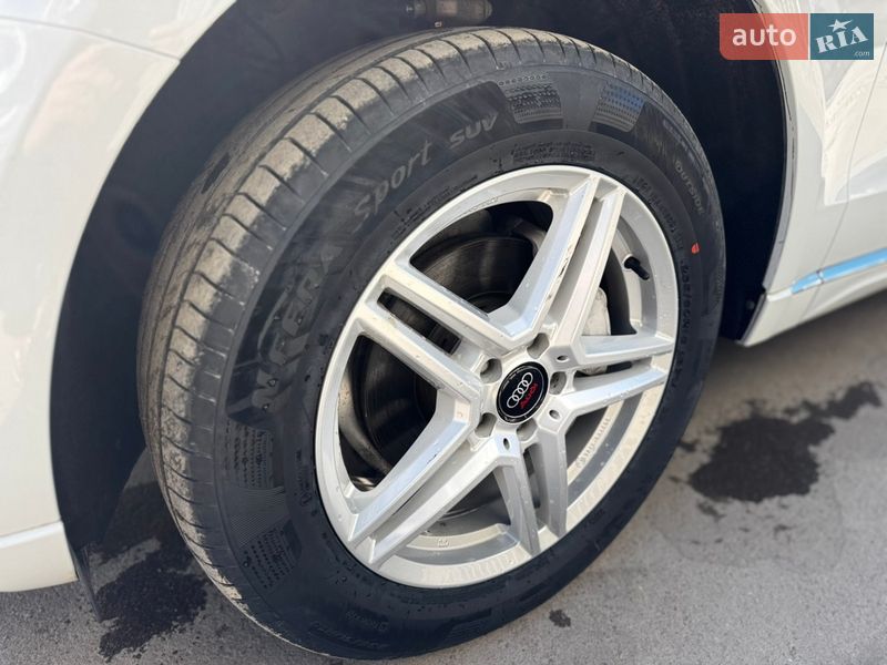 Внедорожник / Кроссовер Audi Q5 2014 в Чорткове фото 45 Внедорожник / Кроссовер Audi Q5 2014 в Чорткове