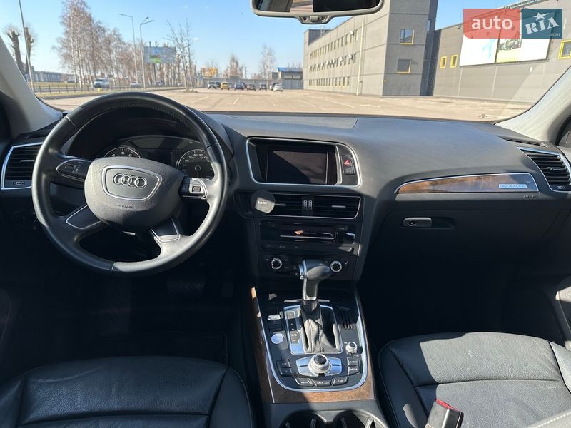 Внедорожник / Кроссовер Audi Q5 2015 в Киеве