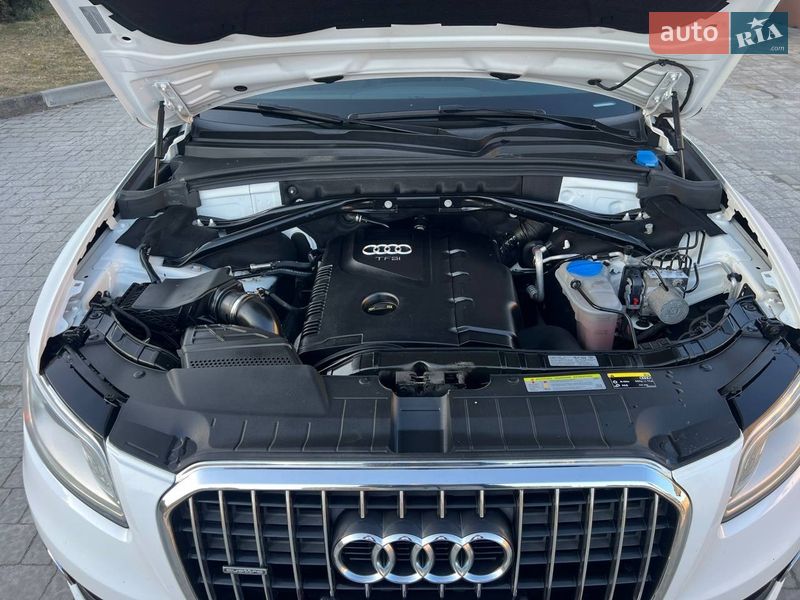 Внедорожник / Кроссовер Audi Q5 2015 в Ровно