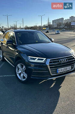 Внедорожник / Кроссовер Audi Q5 2022 в Киеве
