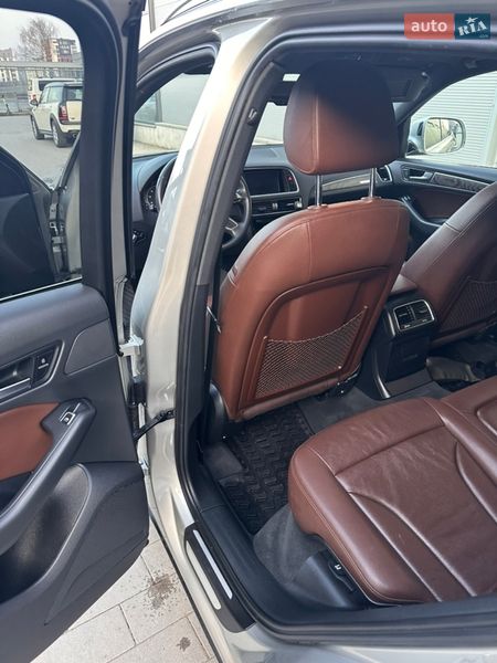 Внедорожник / Кроссовер Audi Q5 2015 в Ивано-Франковске