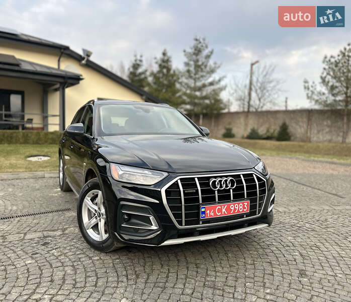 Внедорожник / Кроссовер Audi Q5 2021 в Львове
