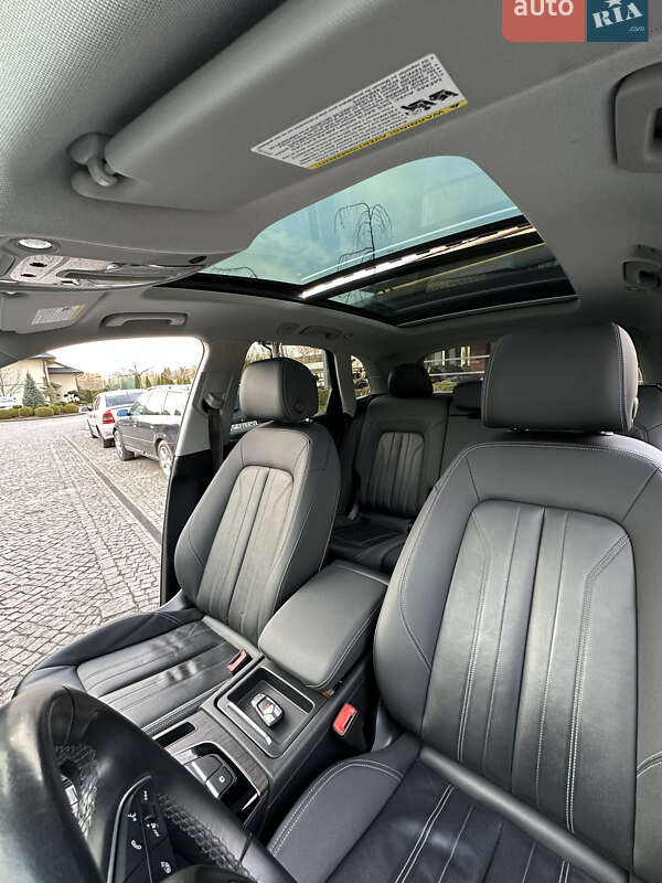 Внедорожник / Кроссовер Audi Q5 2021 в Львове