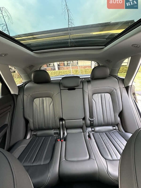 Внедорожник / Кроссовер Audi Q5 2021 в Львове