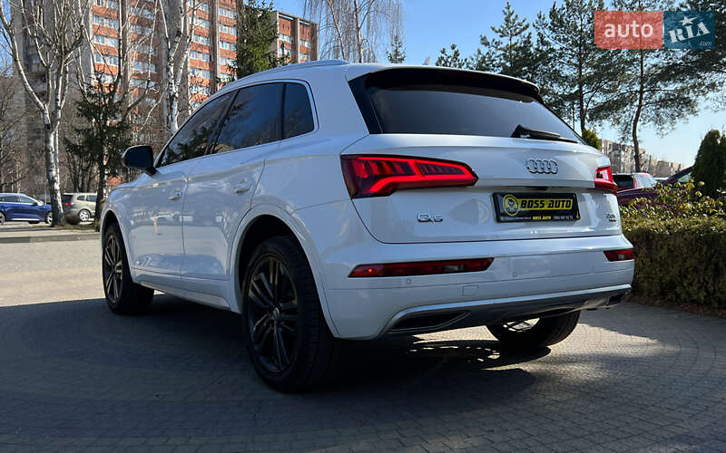 Внедорожник / Кроссовер Audi Q5 2018 в Львове