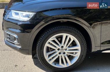Позашляховик / Кросовер Audi Q5 2018 в Рівному