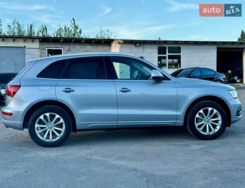 Внедорожник / Кроссовер Audi Q5 2015 в Ровно