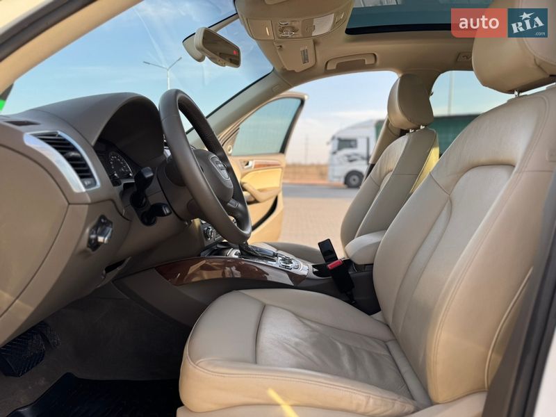 Внедорожник / Кроссовер Audi Q5 2016 в Николаеве