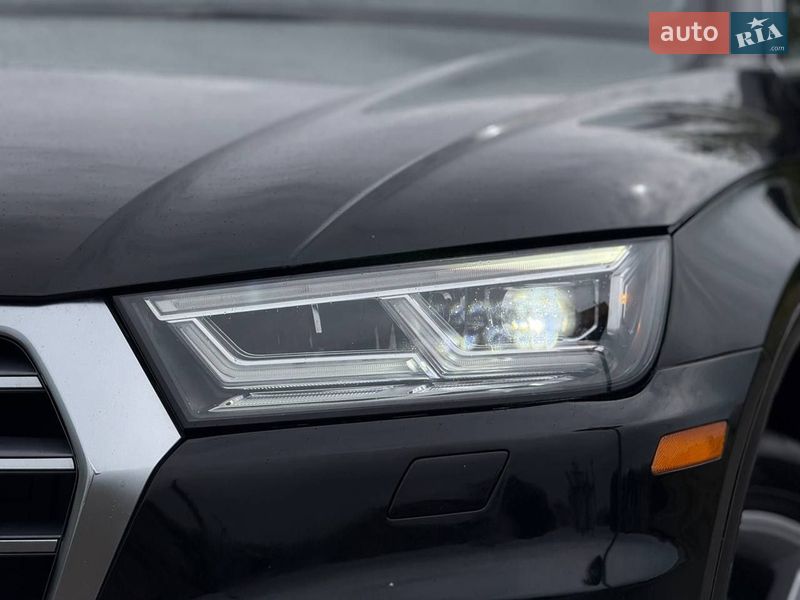 Внедорожник / Кроссовер Audi Q5 2019 в Кривом Роге