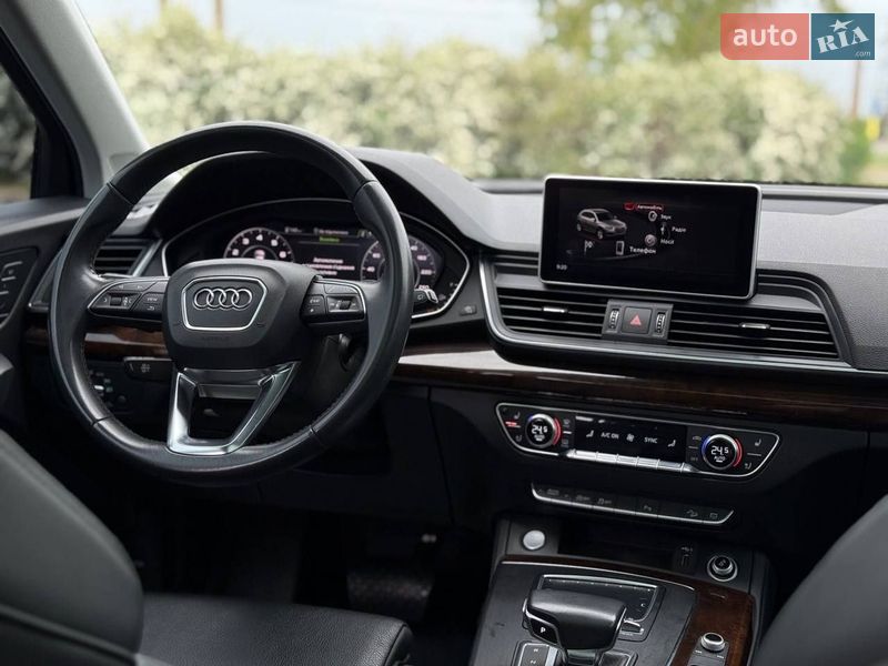 Внедорожник / Кроссовер Audi Q5 2019 в Кривом Роге