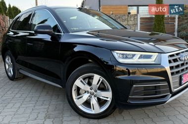 Внедорожник / Кроссовер Audi Q5 2019 в Стрые