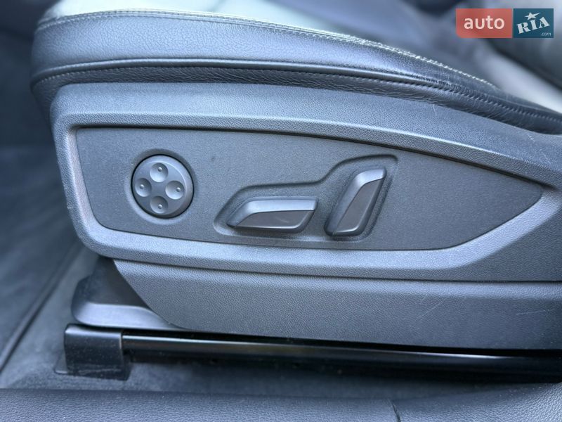 Внедорожник / Кроссовер Audi Q5 2019 в Стрые