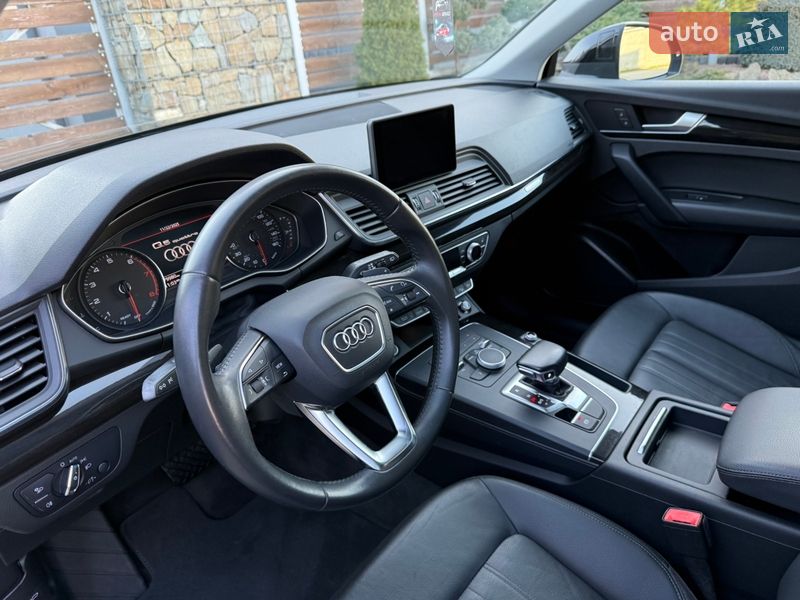 Внедорожник / Кроссовер Audi Q5 2019 в Стрые
