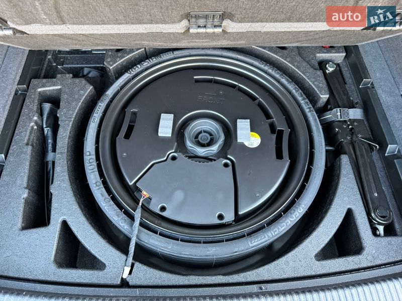 Внедорожник / Кроссовер Audi Q5 2019 в Стрые