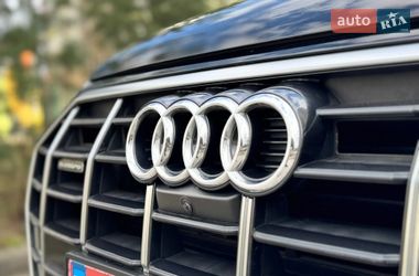 Внедорожник / Кроссовер Audi Q5 2020 в Ивано-Франковске