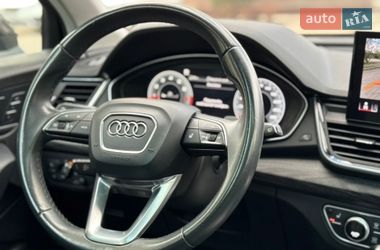 Внедорожник / Кроссовер Audi Q5 2020 в Ивано-Франковске