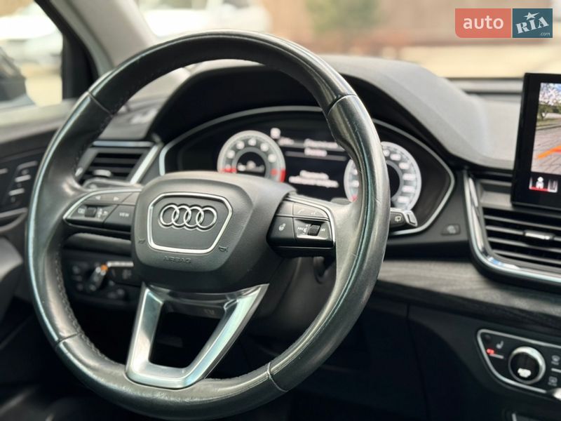 Внедорожник / Кроссовер Audi Q5 2020 в Ивано-Франковске