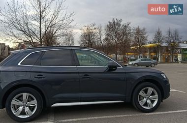 Внедорожник / Кроссовер Audi Q5 2018 в Киеве