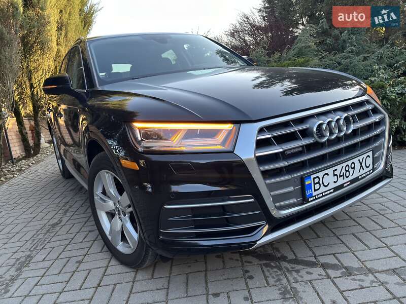 Позашляховик / Кросовер Audi Q5 2017 в Львові фото Позашляховик / Кросовер Audi Q5 2017 в Львові