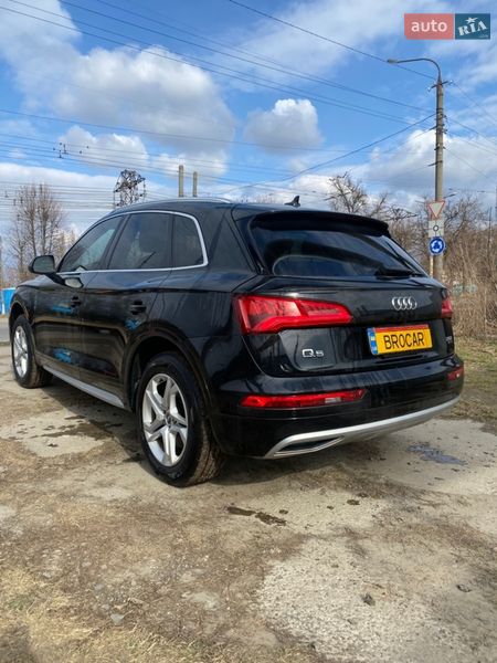 Внедорожник / Кроссовер Audi Q5 2018 в Луцке