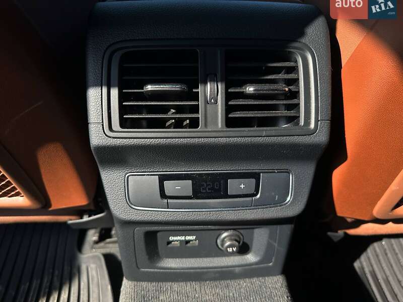 Внедорожник / Кроссовер Audi Q5 2023 в Ивано-Франковске