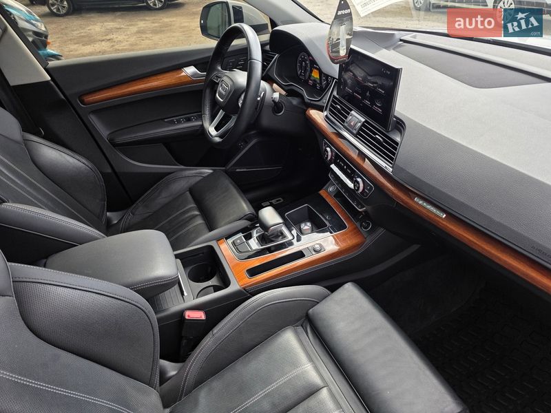 Внедорожник / Кроссовер Audi Q5 2020 в Тернополе