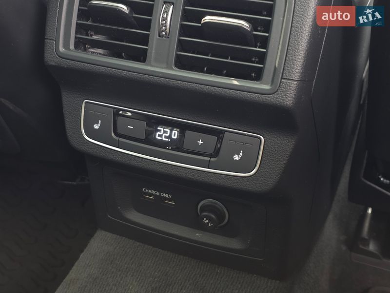 Внедорожник / Кроссовер Audi Q5 2020 в Тернополе
