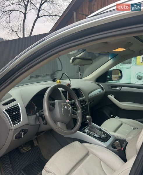Внедорожник / Кроссовер Audi Q5 2008 в Путиле