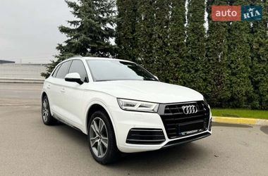 Внедорожник / Кроссовер Audi Q5 2019 в Киеве
