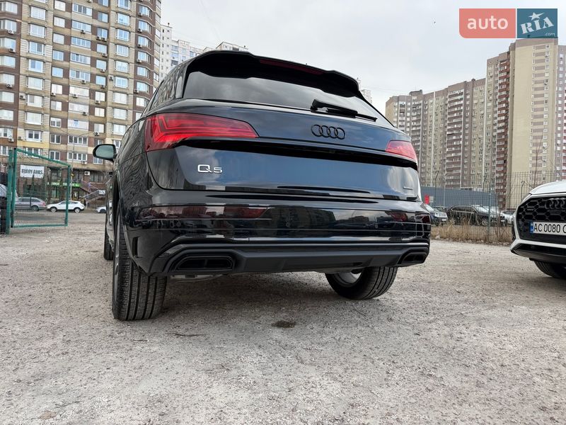 Внедорожник / Кроссовер Audi Q5 2024 в Киеве