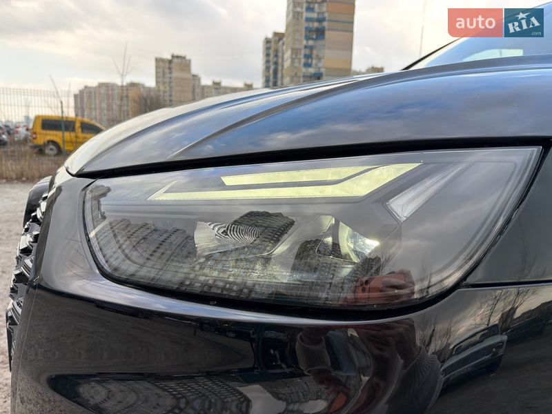 Внедорожник / Кроссовер Audi Q5 2024 в Киеве