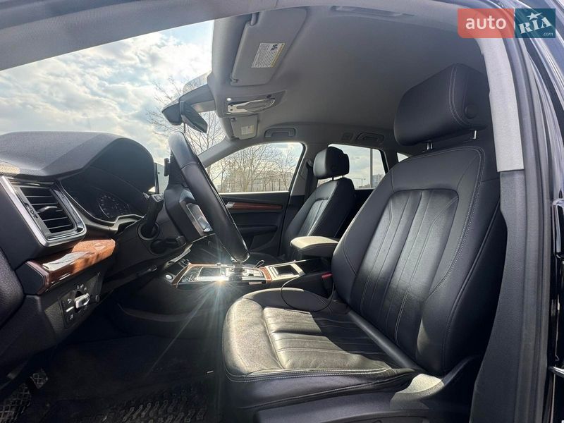 Позашляховик / Кросовер Audi Q5 2020 в Львові фото 3 Позашляховик / Кросовер Audi Q5 2020 в Львові