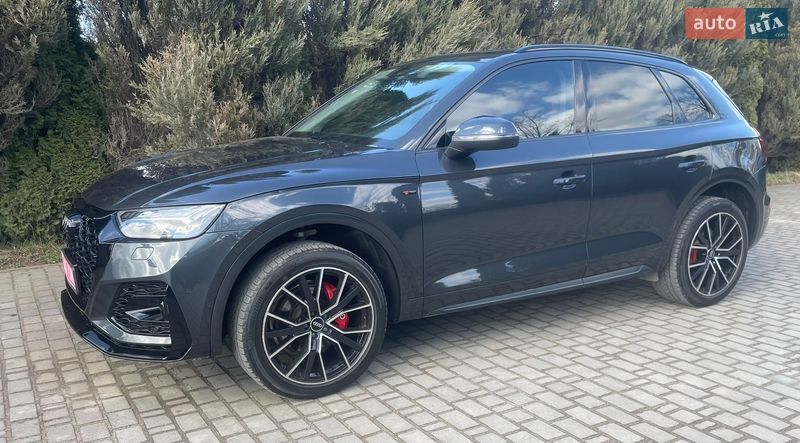 Внедорожник / Кроссовер Audi Q5 2020 в Самборе