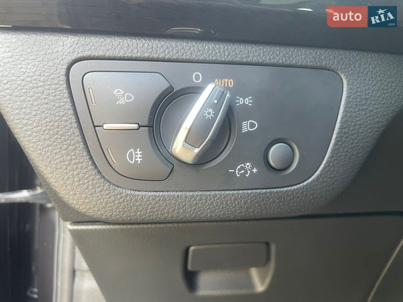 Внедорожник / Кроссовер Audi Q5 2020 в Самборе