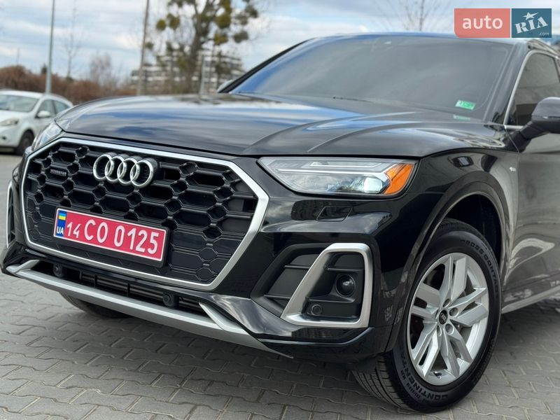 Внедорожник / Кроссовер Audi Q5 2022 в Львове