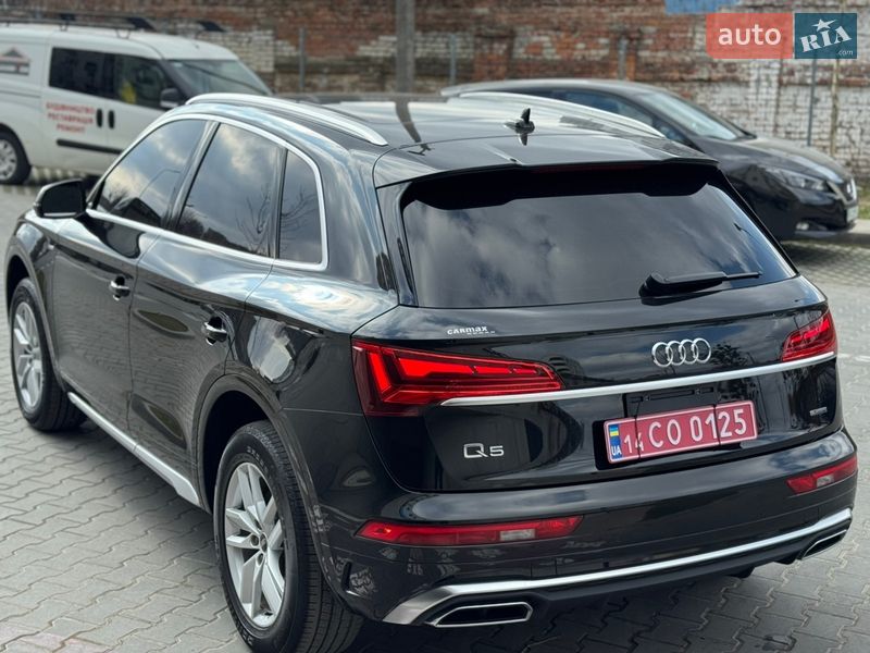 Внедорожник / Кроссовер Audi Q5 2022 в Львове