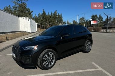 Внедорожник / Кроссовер Audi Q5 2022 в Киеве