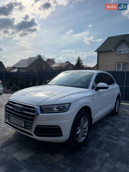 Позашляховик / Кросовер Audi Q5 2019 в Тернополі