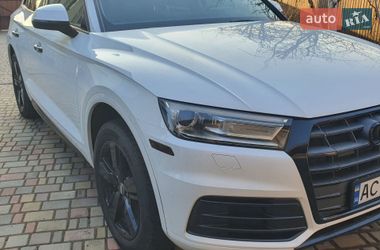Внедорожник / Кроссовер Audi Q5 2017 в Луцке
