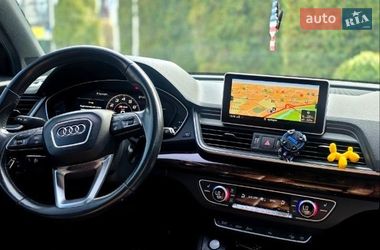 Внедорожник / Кроссовер Audi Q5 2017 в Ивано-Франковске