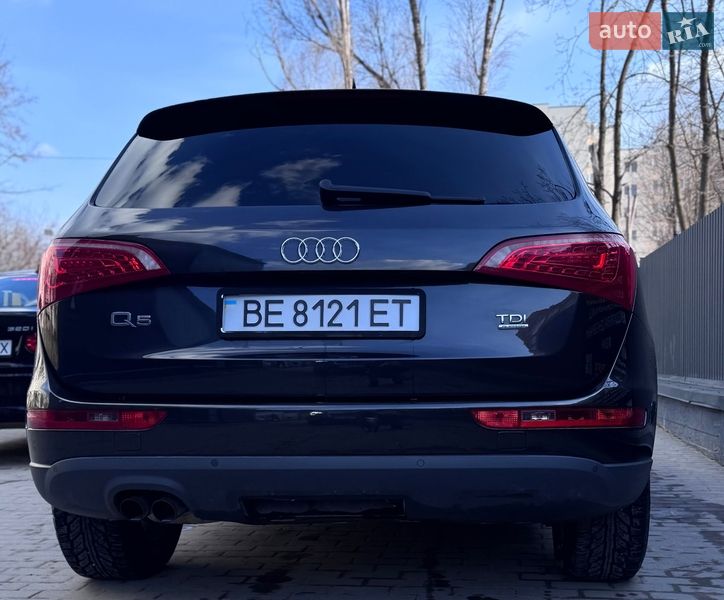 Внедорожник / Кроссовер Audi Q5 2010 в Тернополе