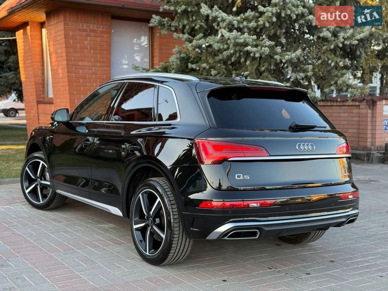 Внедорожник / Кроссовер Audi Q5 2023 в Броварах