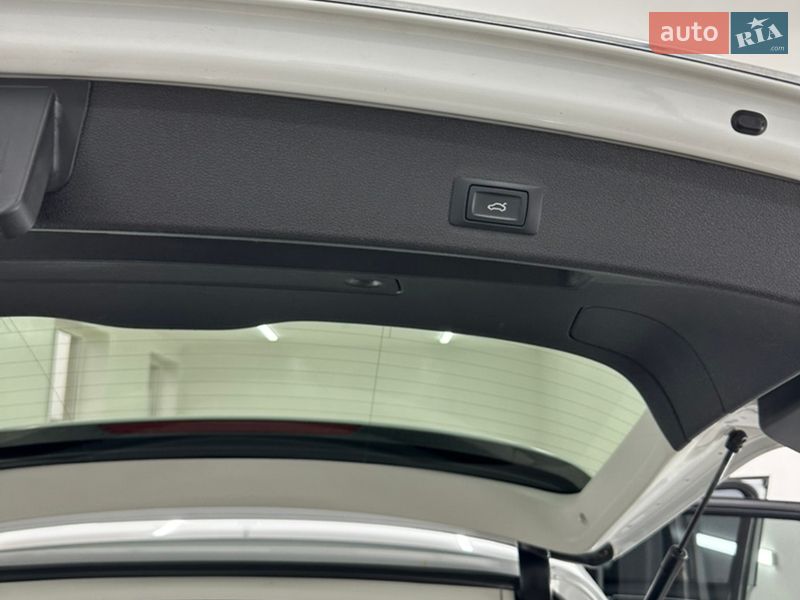 Позашляховик / Кросовер Audi Q5 2016 в Сарнах фото 20 Позашляховик / Кросовер Audi Q5 2016 в Сарнах