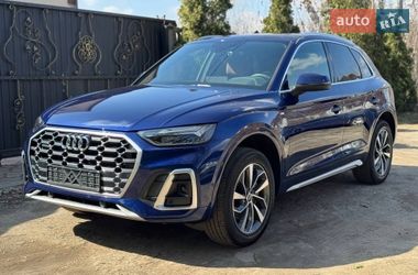 Внедорожник / Кроссовер Audi Q5 2021 в Киеве