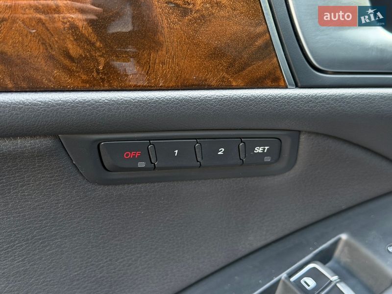 Внедорожник / Кроссовер Audi Q5 2015 в Одессе