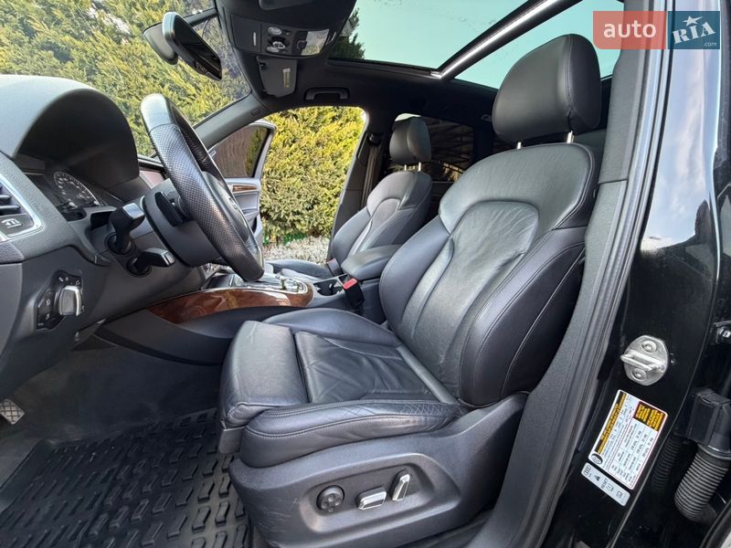 Внедорожник / Кроссовер Audi Q5 2015 в Одессе